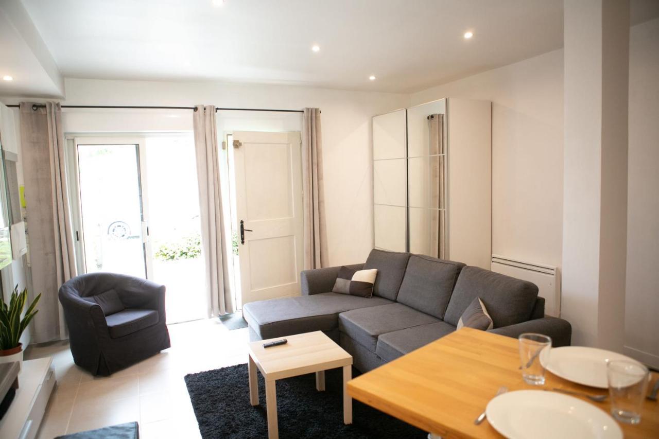 Appart'Hotel L'Arbonnaise - Calme & Chic Arbonne エクステリア 写真