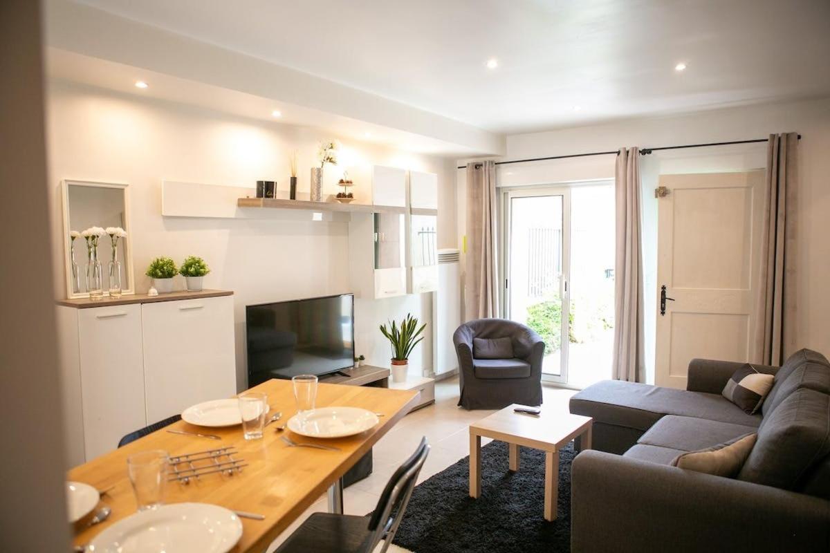 Appart'Hotel L'Arbonnaise - Calme & Chic Arbonne エクステリア 写真